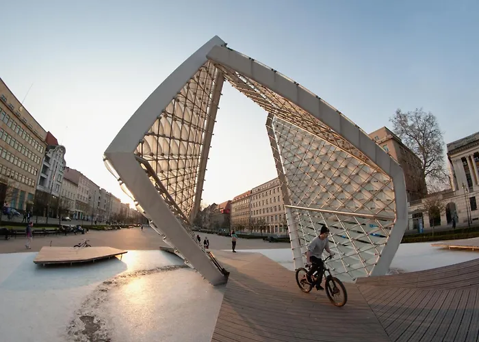 Royal Point Apartment